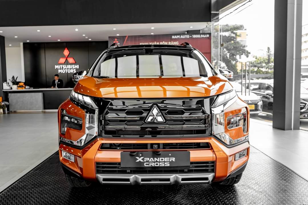 Mitsubishi Xpander Cross 2025 Hiện đại, mạnh mẽ, Đặt xe liền tay tặng ngay 70tr LH 0972.385.218 Mr Hải